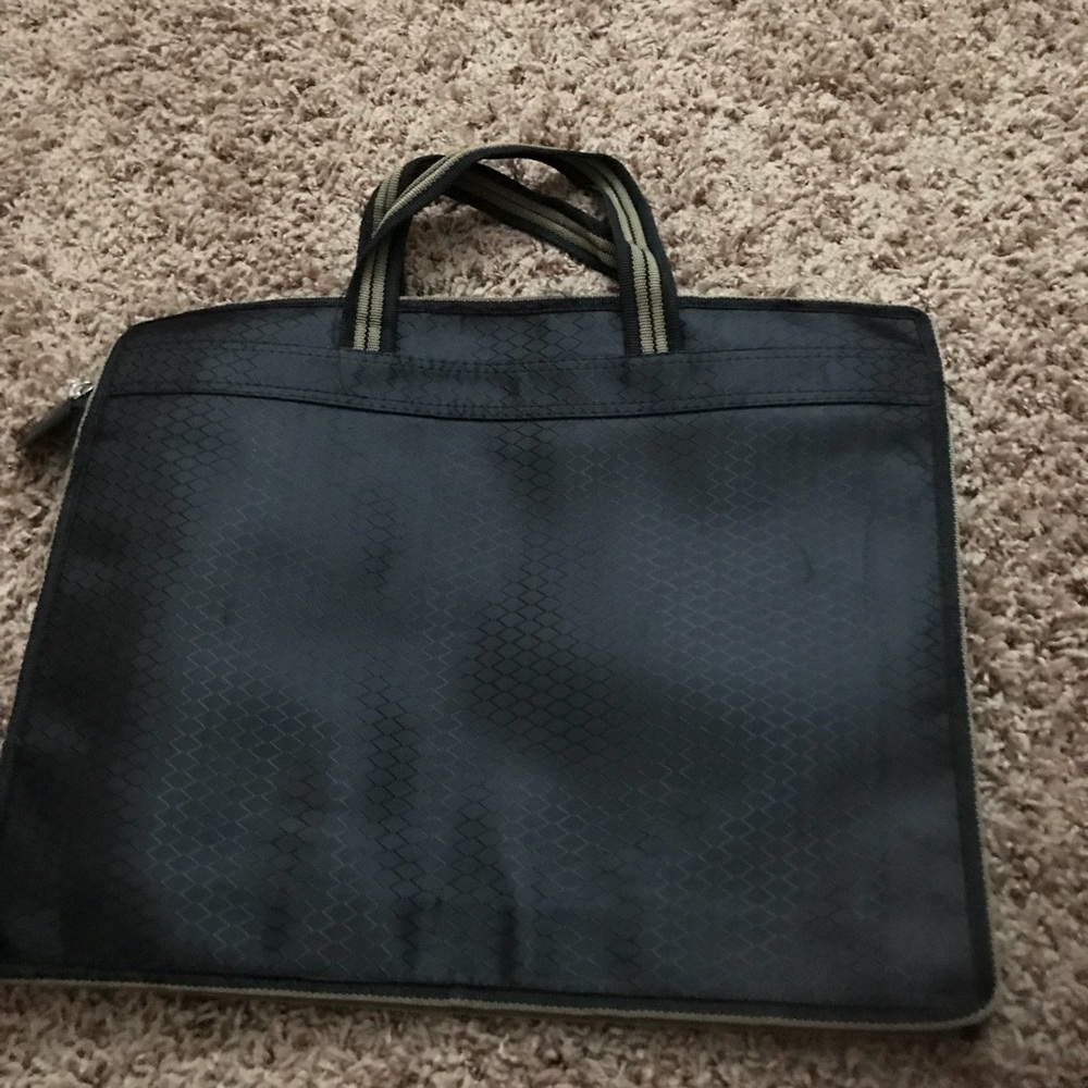 Document holder - Picture 2 of 3